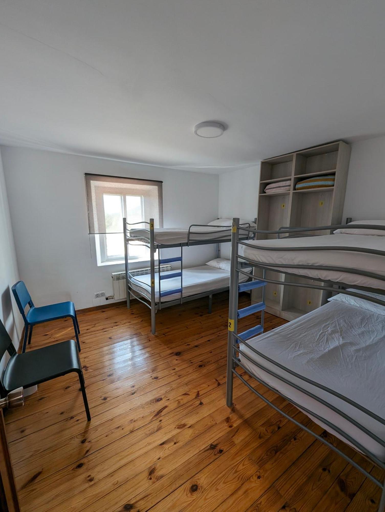 Albergue El Alfar/Pilgrim Hostel Hornillos del Camino Luaran gambar